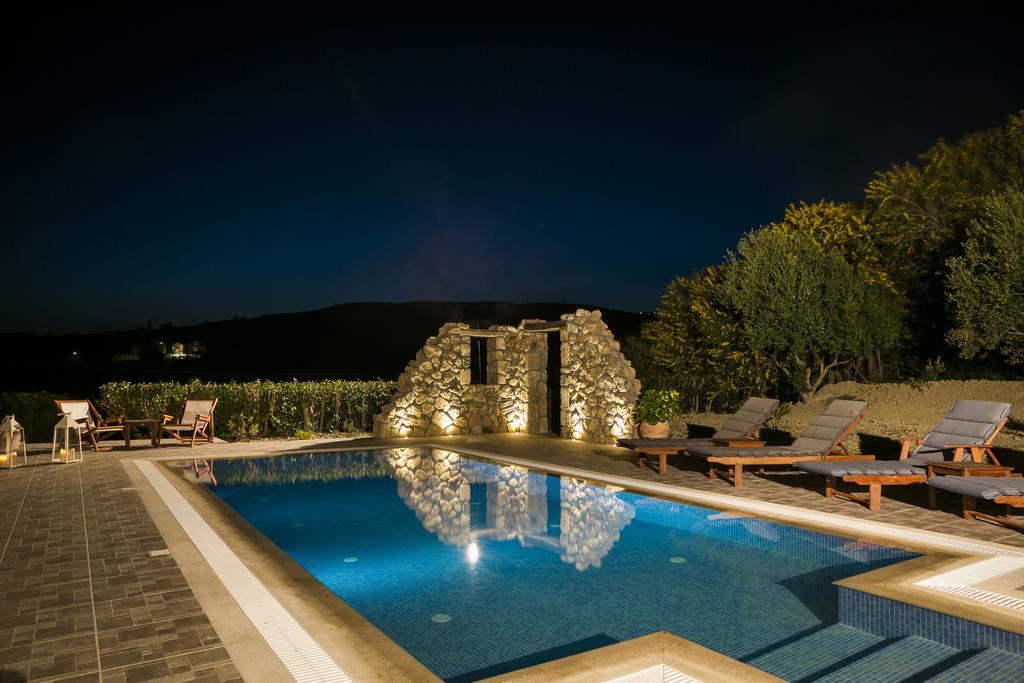 Villa Athinais Lixouri Exterior photo
